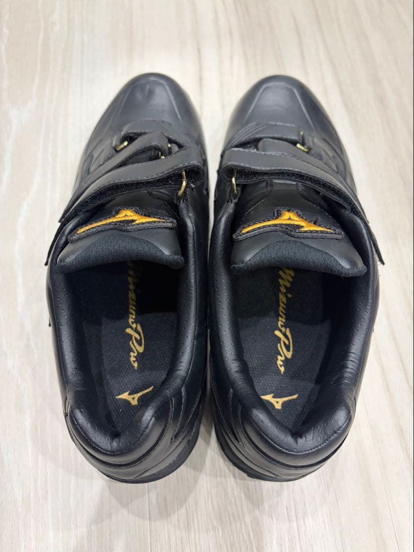 値下げ　ミズノプロ　トレーニングシューズ アップシューズ　ブラック　28.5