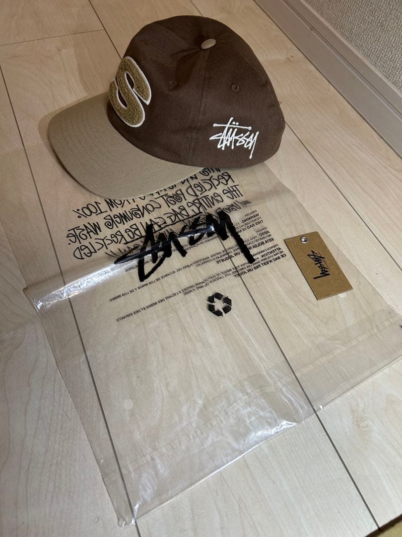 STUSSY Chenille S Low Pro Cap ブラウン