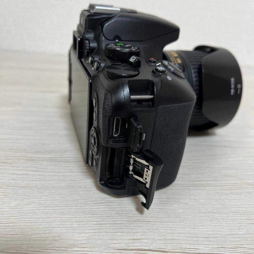 Nikon d5600 レンズキット 一眼レフ カメラ