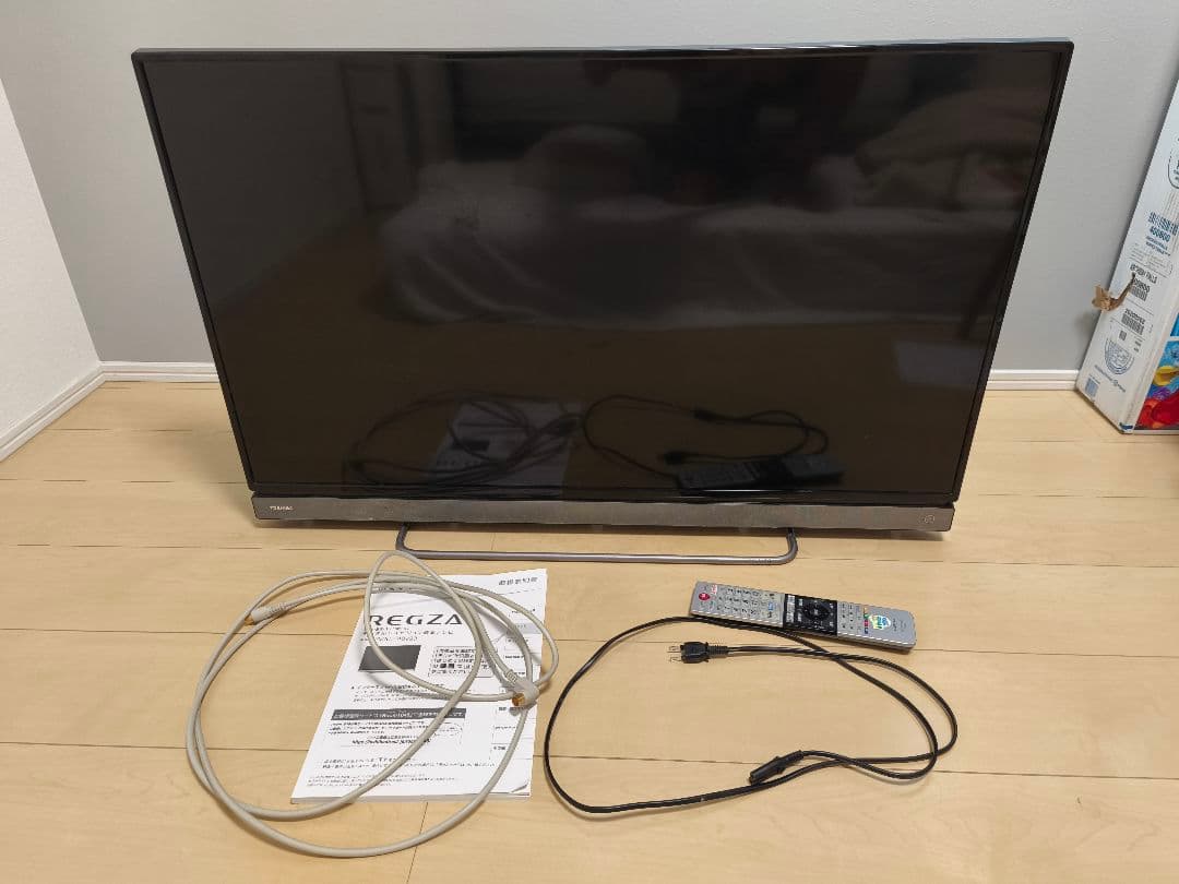 【HDD録画に難あり】　REGZA 40インチ液晶テレビ 本体