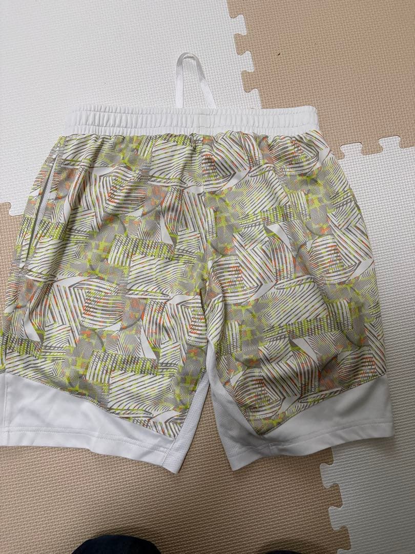 ヨネックス　ニットハーフパンツ 15061