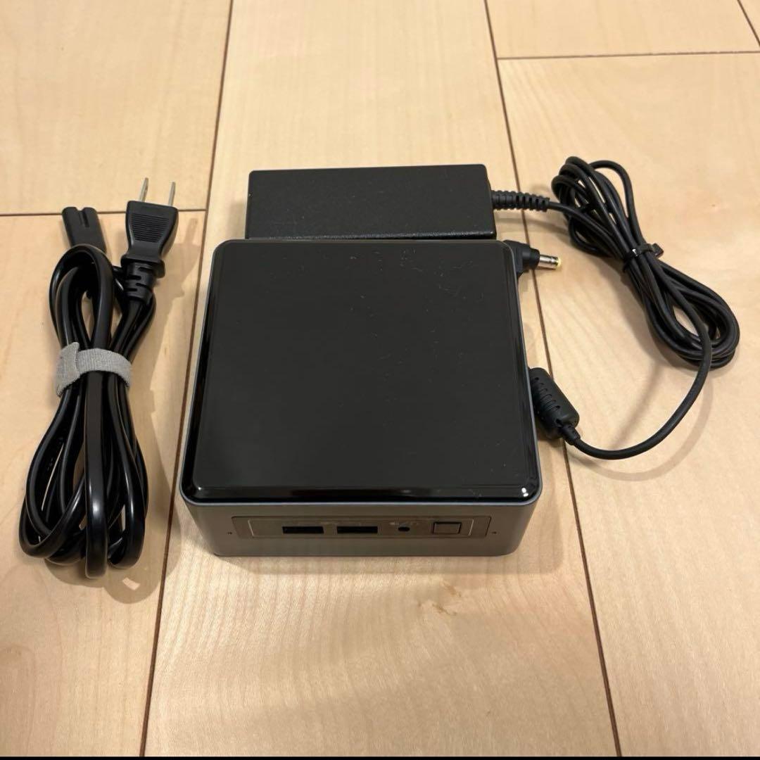 Intel NUC6CAY 8GB/32+512GB - 中古 (USED)