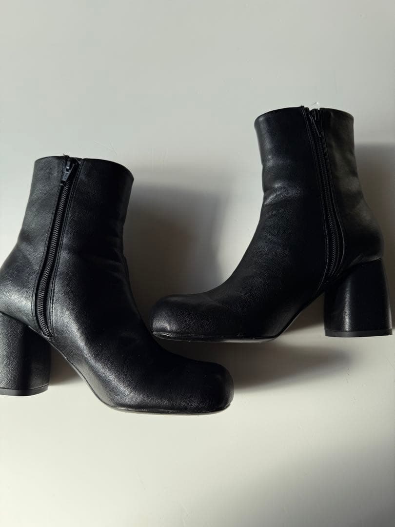 TODAYFULスクエアショートブーツ　ブラック