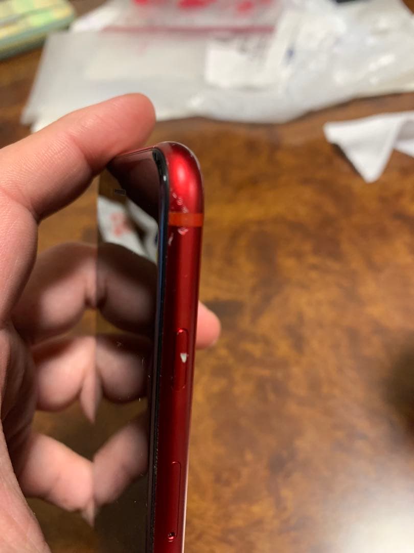 iPhone SE2 第二世代　レッド