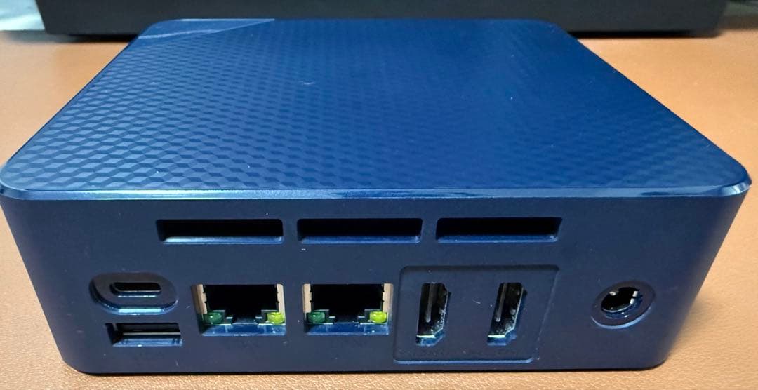 Beelink ミニPC EQ12 N100 / 16GB MEM