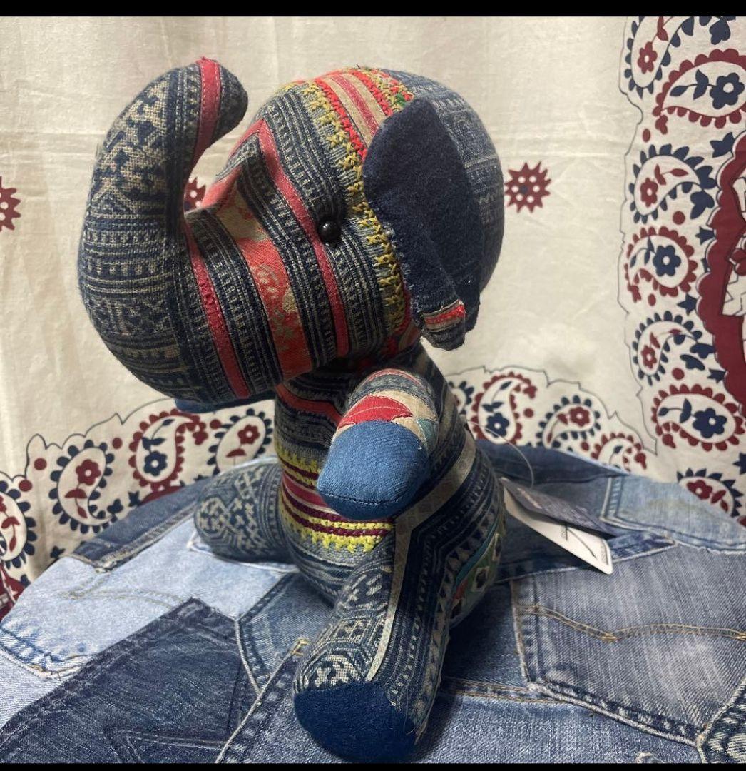 ながらくハリウッドランチマーケットぬいぐるみクジラ