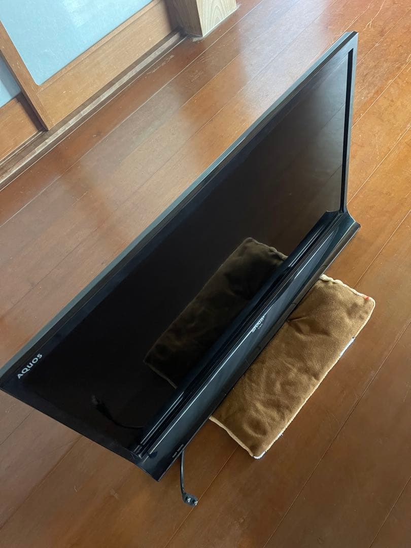 SHARP AQUOS LC 32J10液晶テレビ 黒