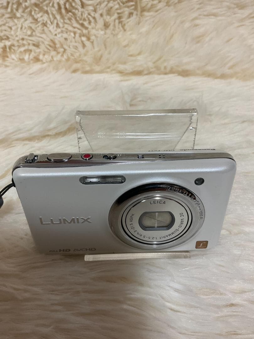 【簡易動作確認済】Panasonic DMC-FX77 ホワイト 本体 デジカメ