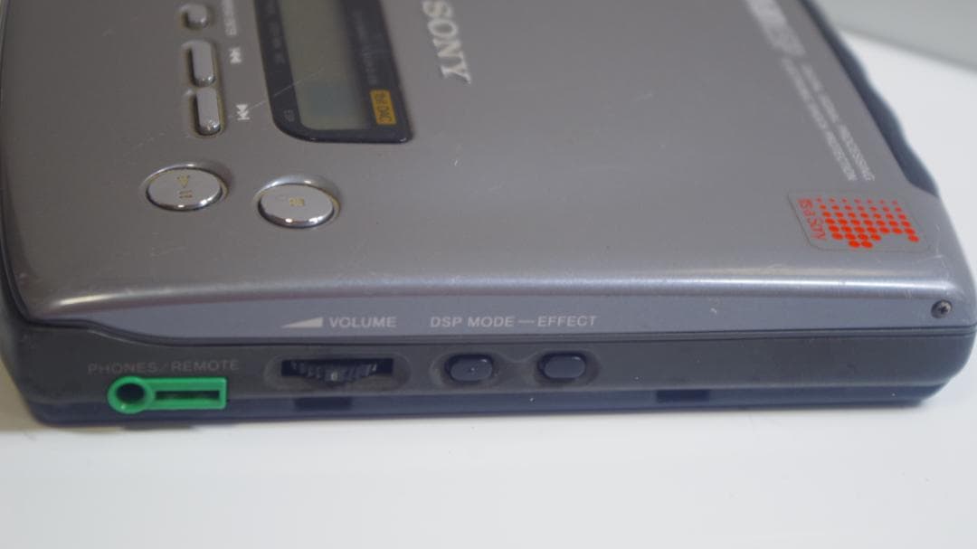 T0829 SONY Discman D-515 ポータブルCDプレーヤ日本製