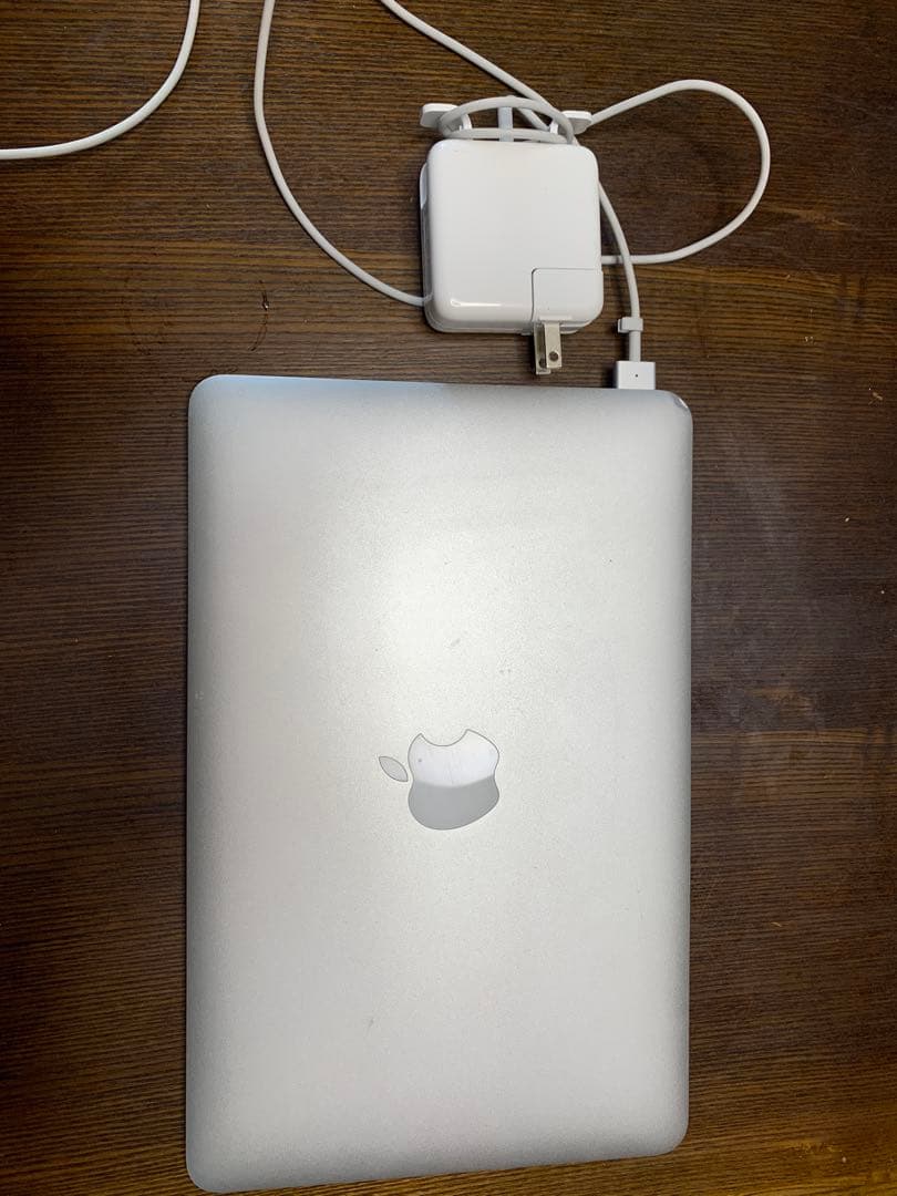 小さな巨人Mac Air 2015 i7 11インチメモリ8G SSD500G