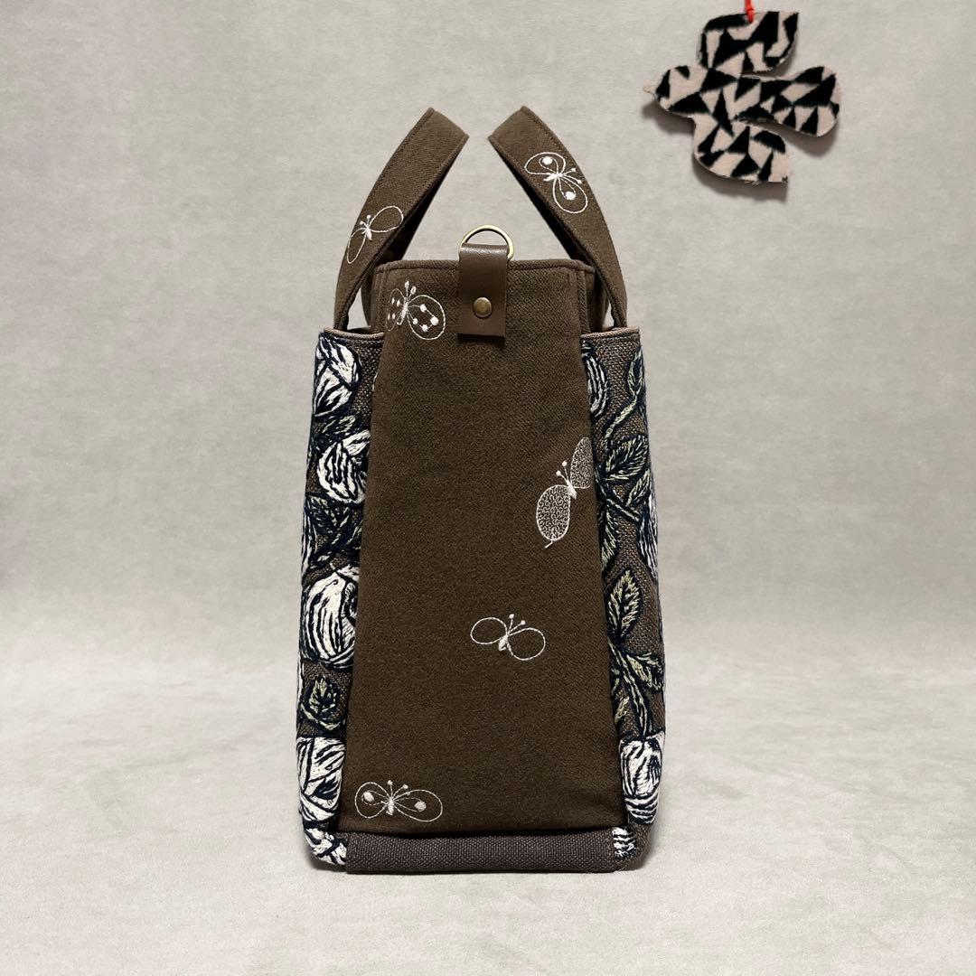 ハンドメイド　ミナペルホネン　大きなぽけっとのスクエアトート⑅︎◡̈︎*