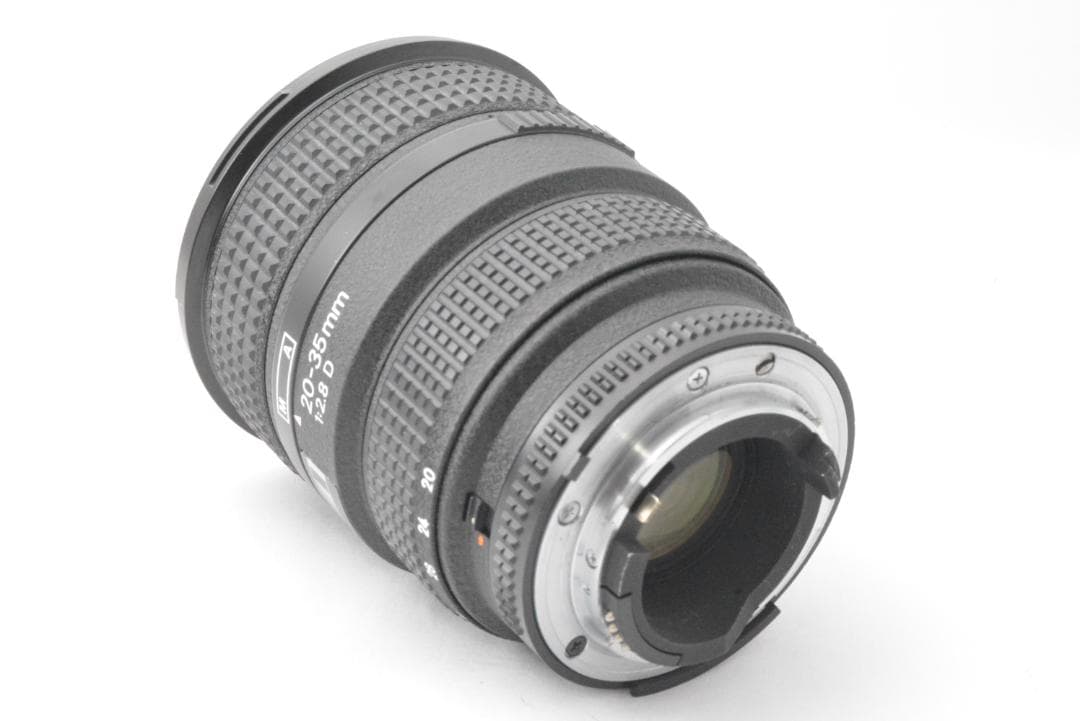 ニコン　Nikon AF NIKKOR 20-35mm F2.8D