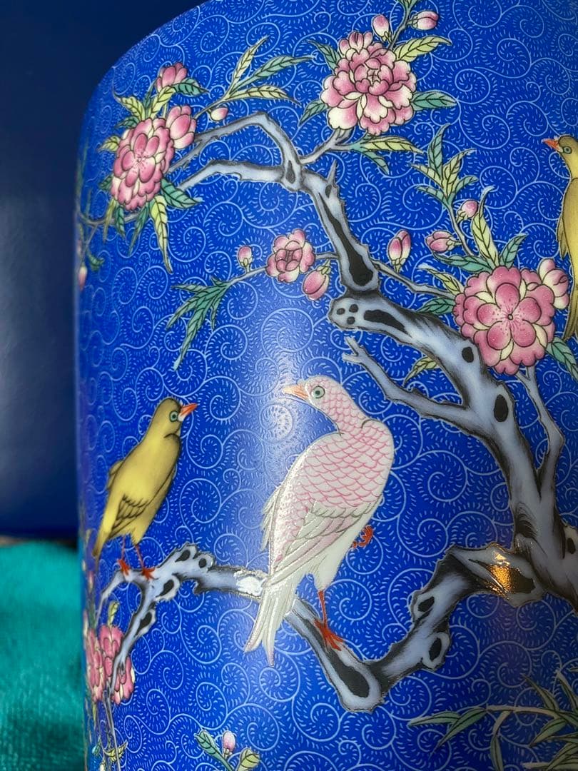 中国大清乾隆年製款洋彩軋道花鳥棒槌瓶サイズ高さ約42cm径19cm