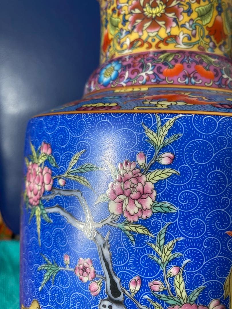 中国大清乾隆年製款洋彩軋道花鳥棒槌瓶サイズ高さ約42cm径19cm