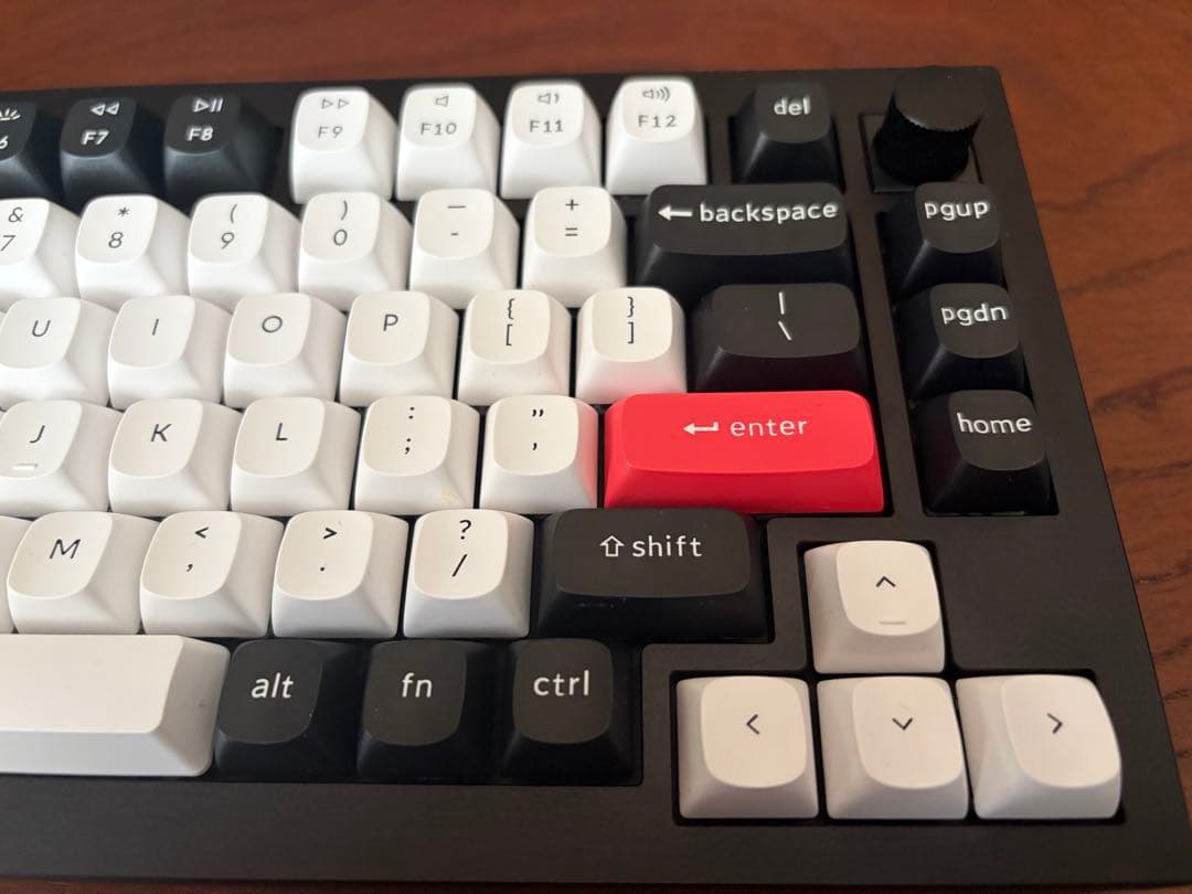 Keychron Q1 HE 75% ワイヤレスキーボード　ゲーミング