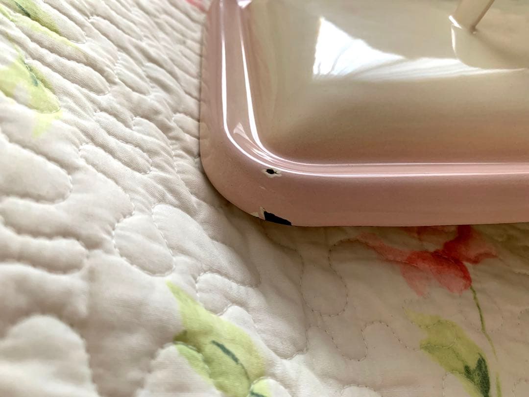 イマン ダイアナローズ　限定　ミニBOX缶