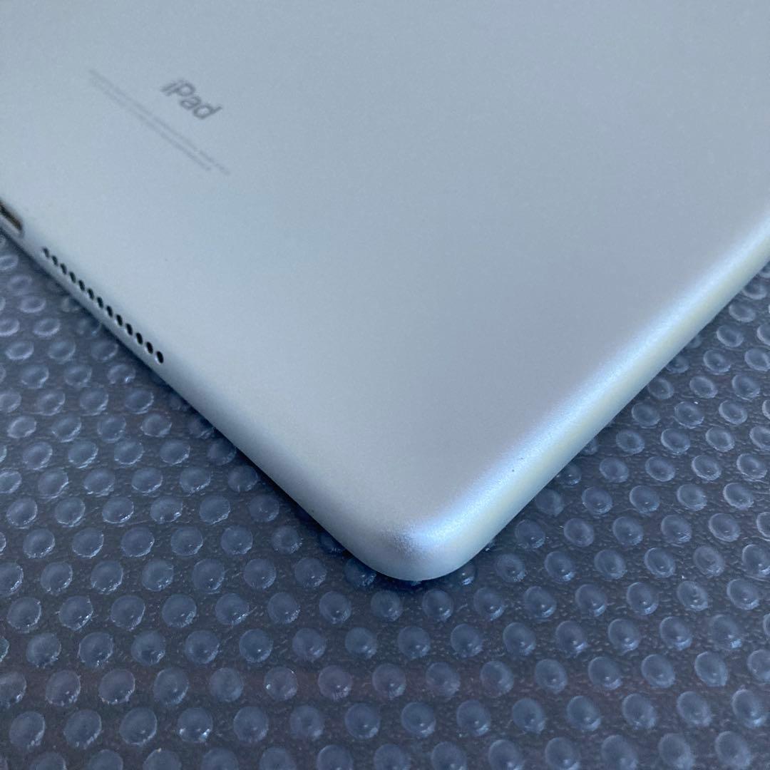 170【早い者勝ち】iPad5 第5世代 32GB SIMフリー☆