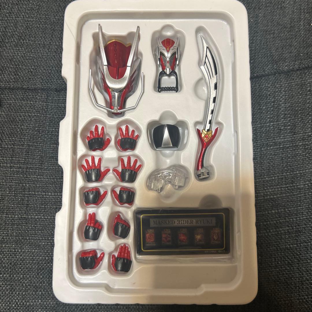 真骨彫製法 仮面ライダー龍騎