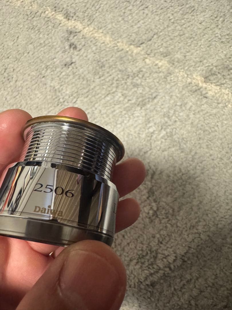 07LUVIAS スピニングリール 2506 2500スプール付き