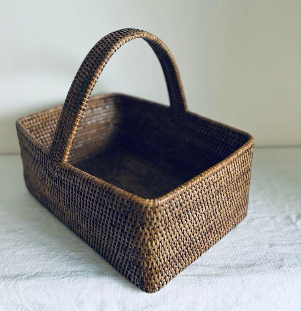 コンランショップ　バスケット　バオルジィパークハイアット東京