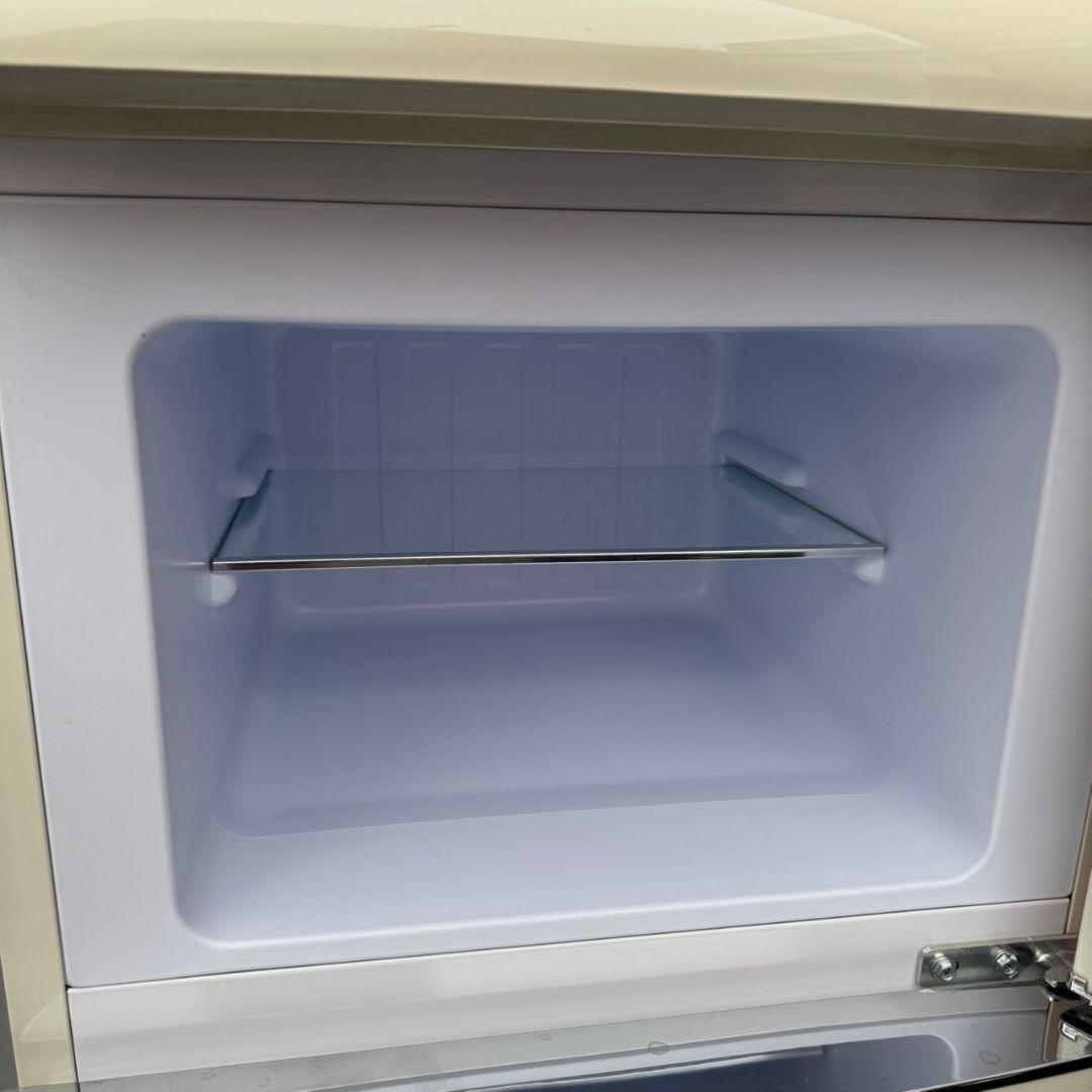 524★2022年製★アイリスオーヤマ　冷蔵庫　レトロ風