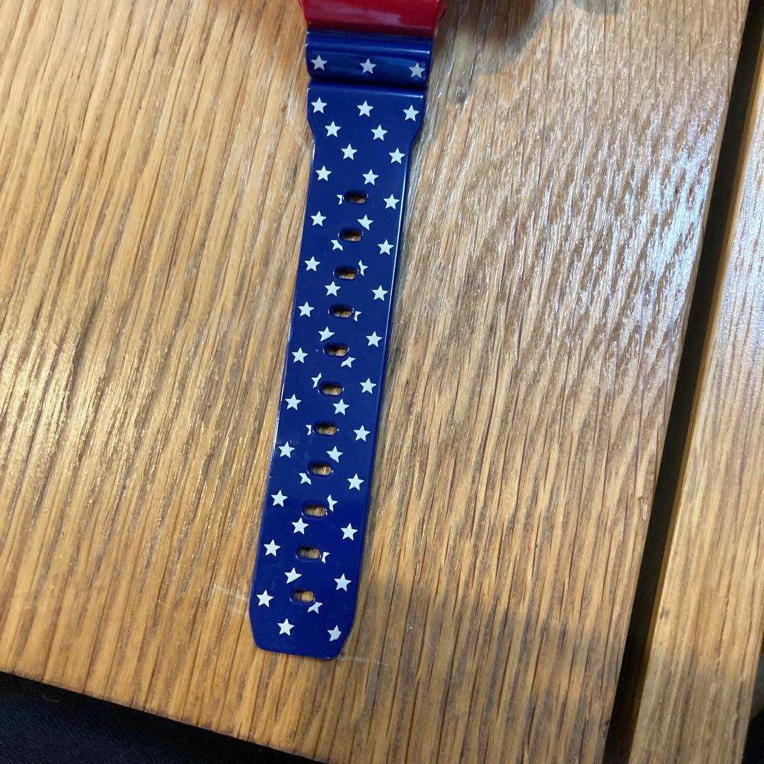 CASIO G-SHOCK デジタル腕時計 レッド DW-6900UN