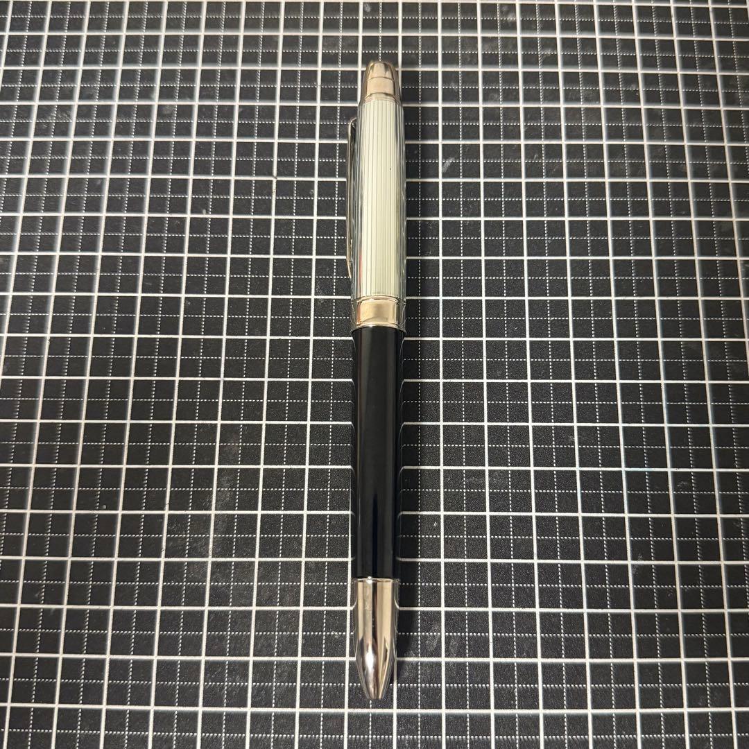 バーバリー マルチペン サンドリンガムシリーズ シルバー×ゴールド×ブラック