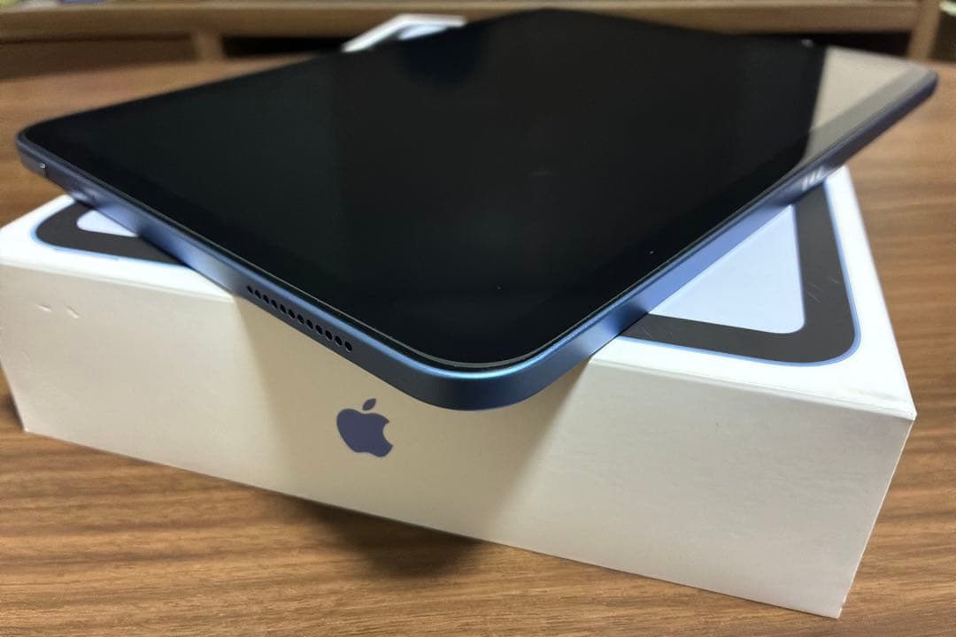 iPad(A16) 11世代　128GB ブルー