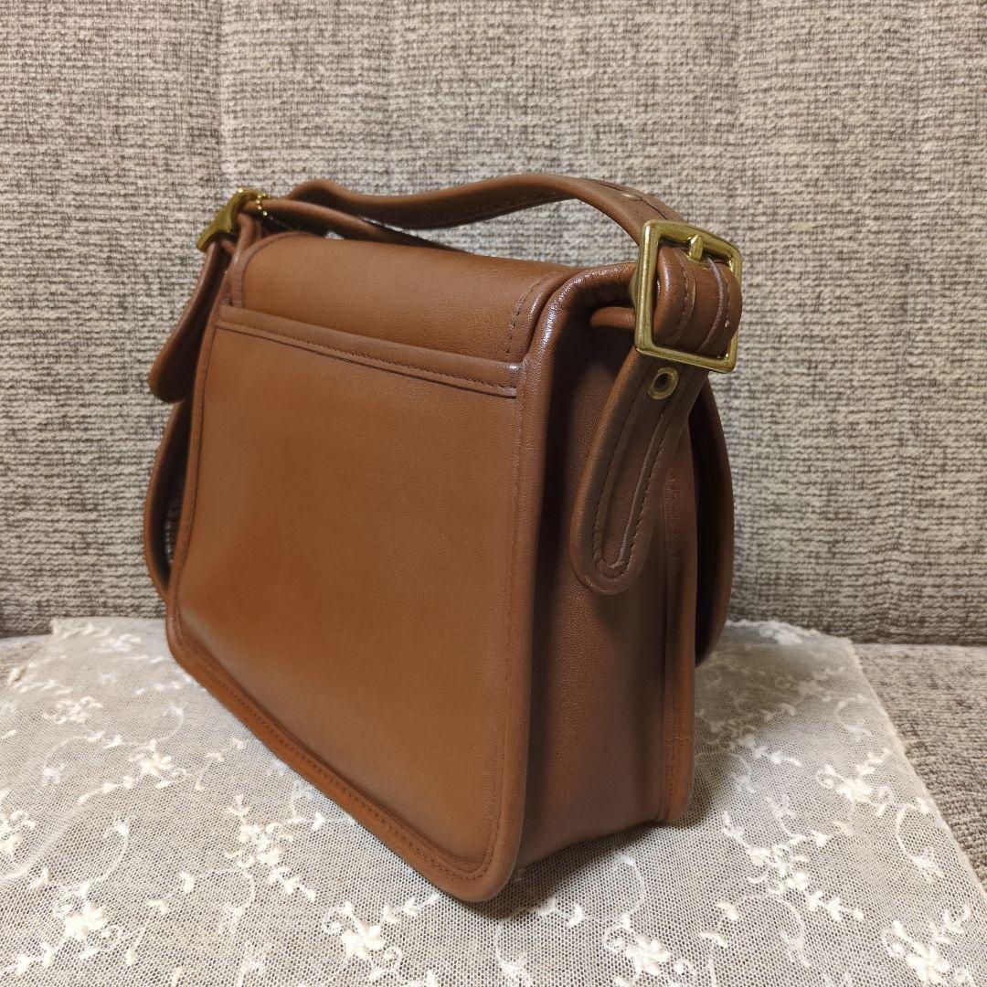 レア！オールドコーチショルダーバッグ