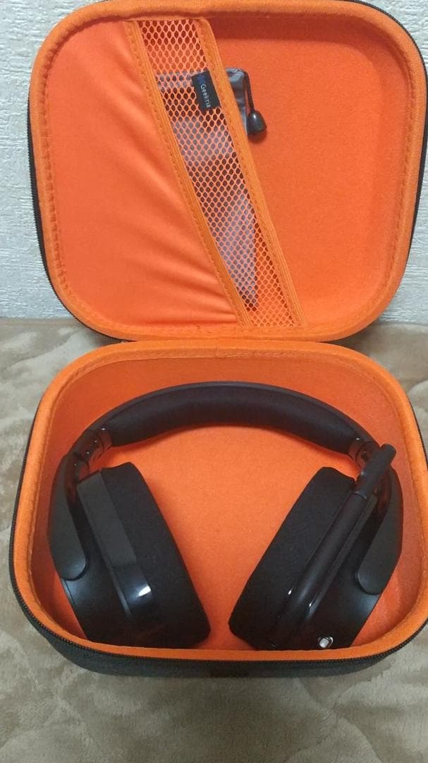 旅行用ヘッドホンケース ゼンハイザー各モデル対応 収納ポーチ付き 暗灰色