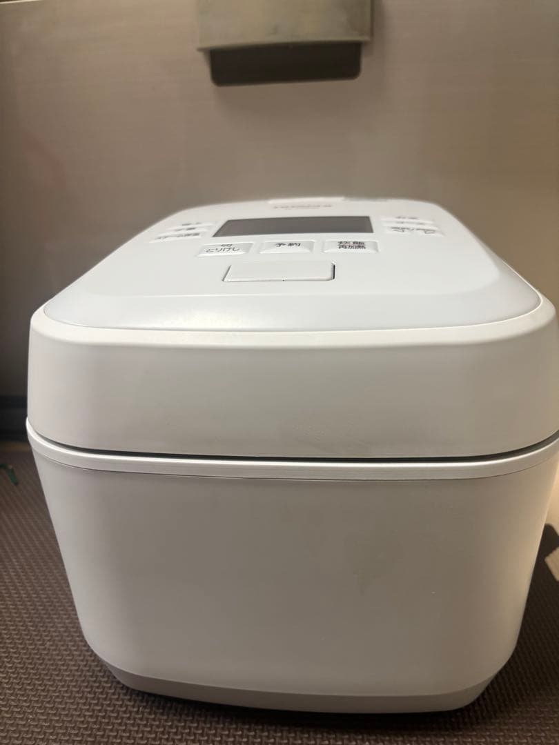 HITACHI 炊飯器 ふっくら御膳RZ-V100GM-2024年製