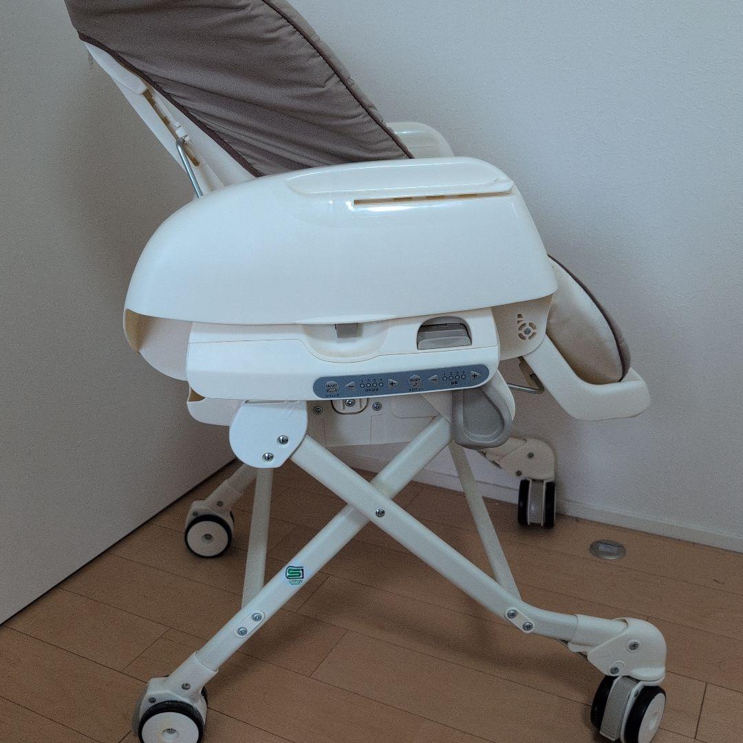 コンビ ネムリラ オートスウィング Combi AUTO SWING電動