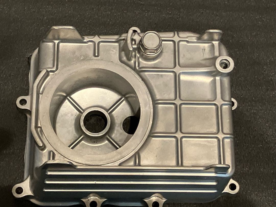 マグナ 250 オイルパン