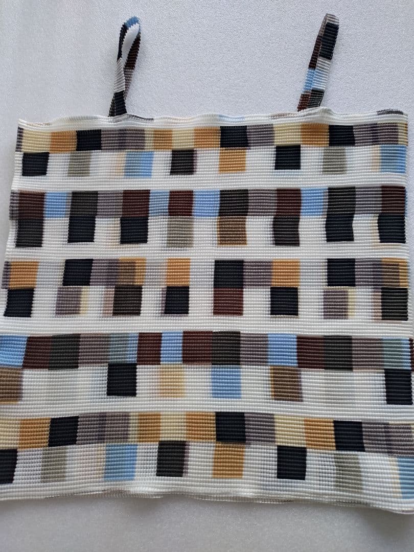 ISSEY MIYAKE PLEATS タンクトップ