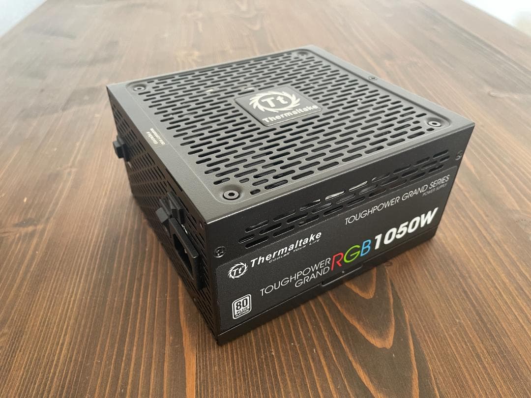 【80+ Platinum】Thermaltake 1050W 使用1年 完備品