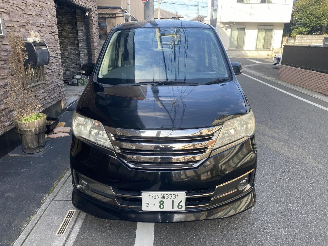 シンデレラ　 セレナライダー　Sハイブリッド　車検8年9月