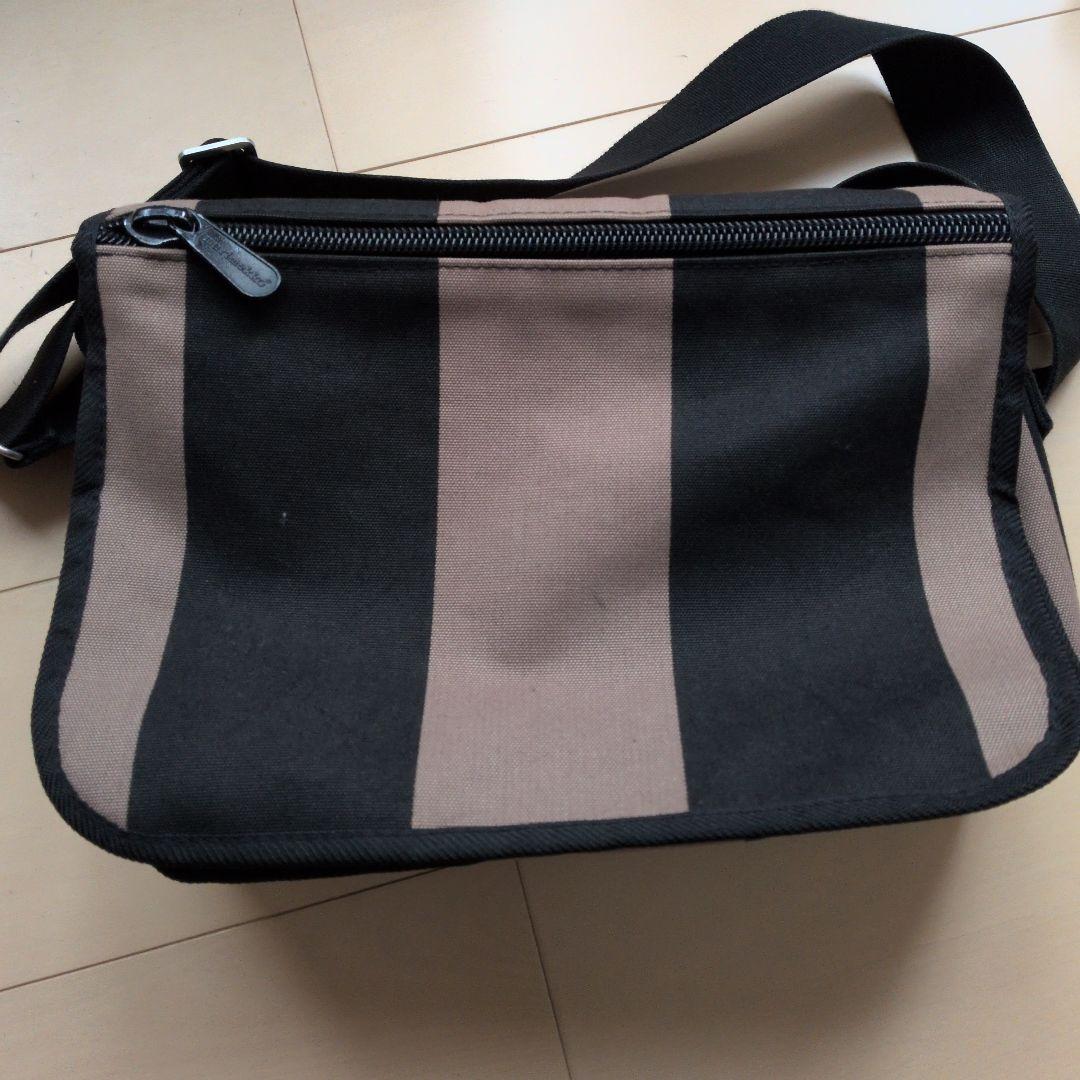 marimekko ショルダー　バッグ ストライプ　マリメッコ　メッセンジャー