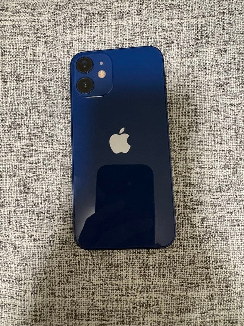 Apple iPhone 12 本体 青　ブルー
