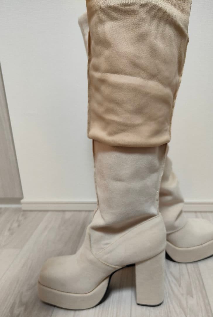 新品未使用　ルーズフレアカバーフィットブーツ　フレアブーツ　ルーズブーツ　厚底