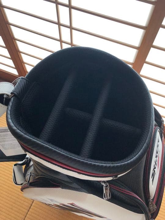 スリクソン　新品キャディバッグ　サイン入り