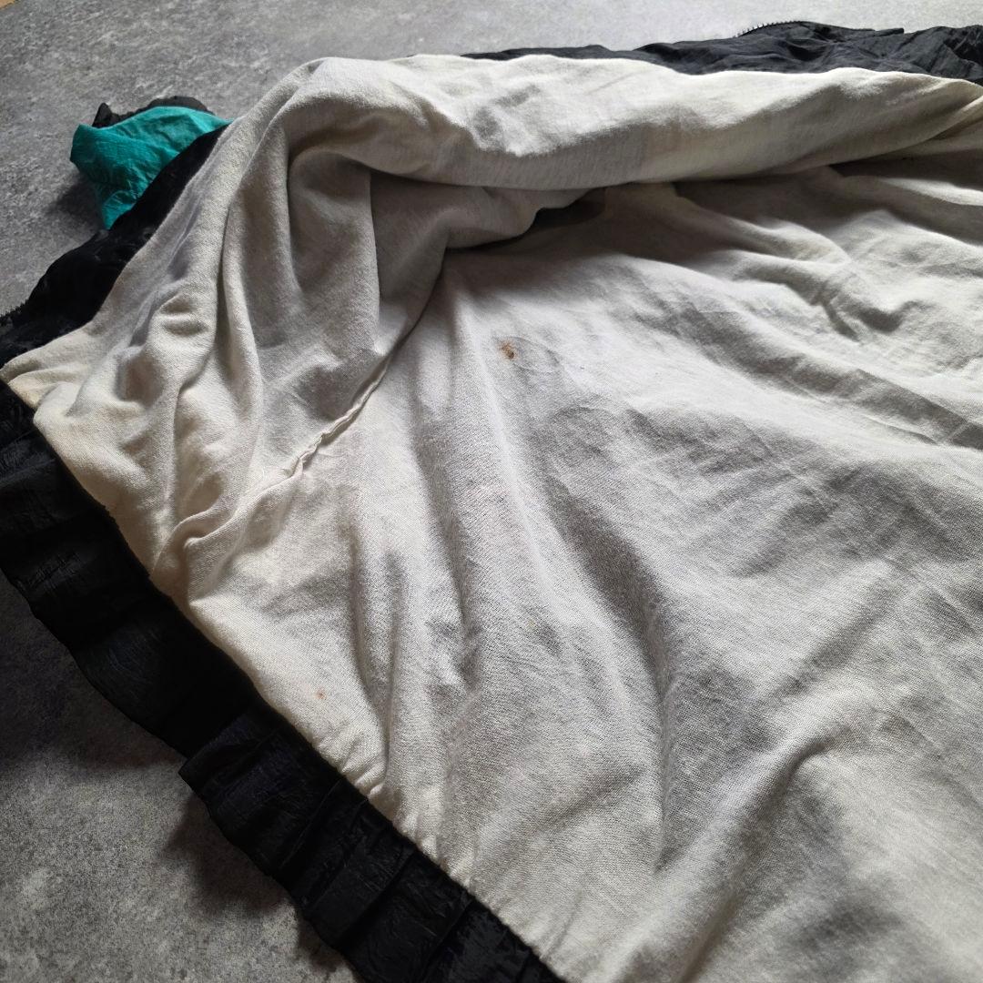 入手困難90sNBAバンクーバーグリズリーズナイロンジャケット刺繍ロゴ短丈バスケ