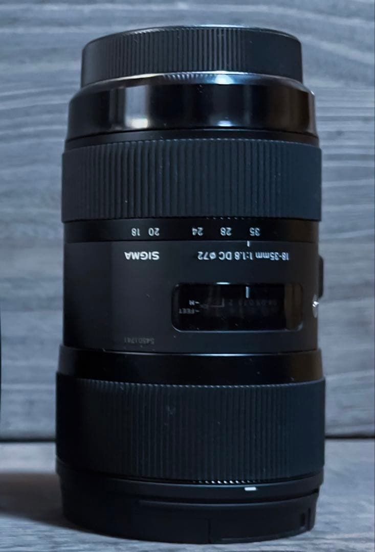 SIGMA 18-35mm F1.8 DC HSM Art キヤノンEF 中古品