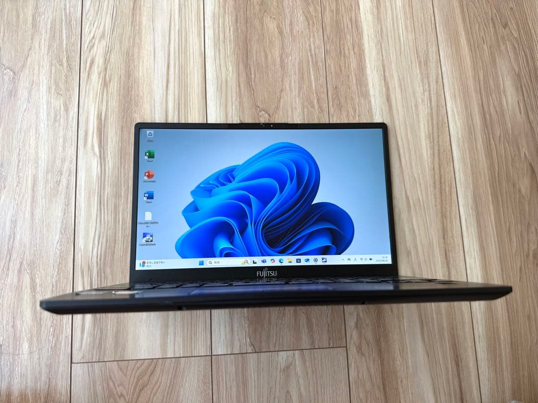 2021年4月モデル 超軽量 LIFEBOOK U9311/F Core i5