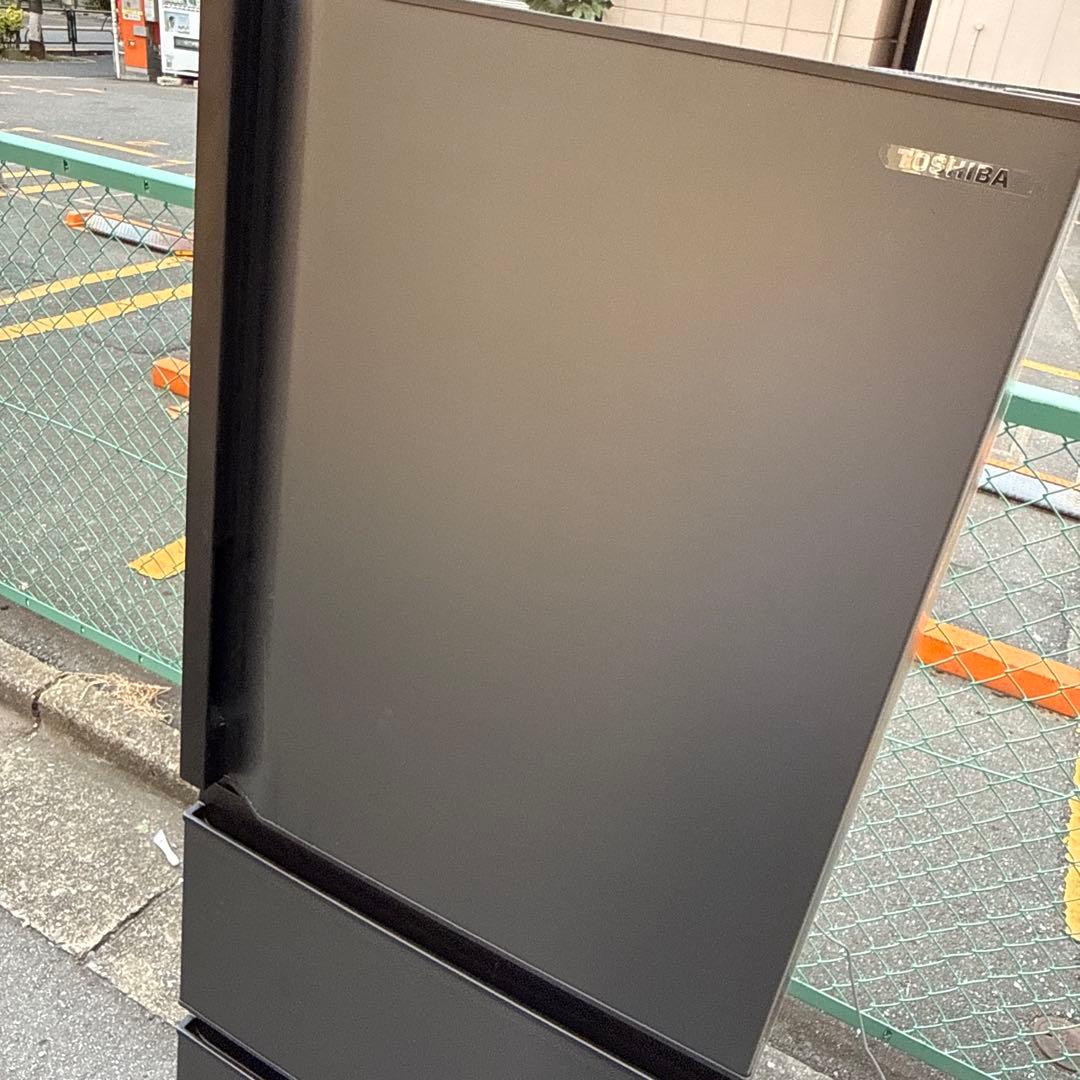 冷蔵庫　TOSHIBA GR-V33SC 2024年製