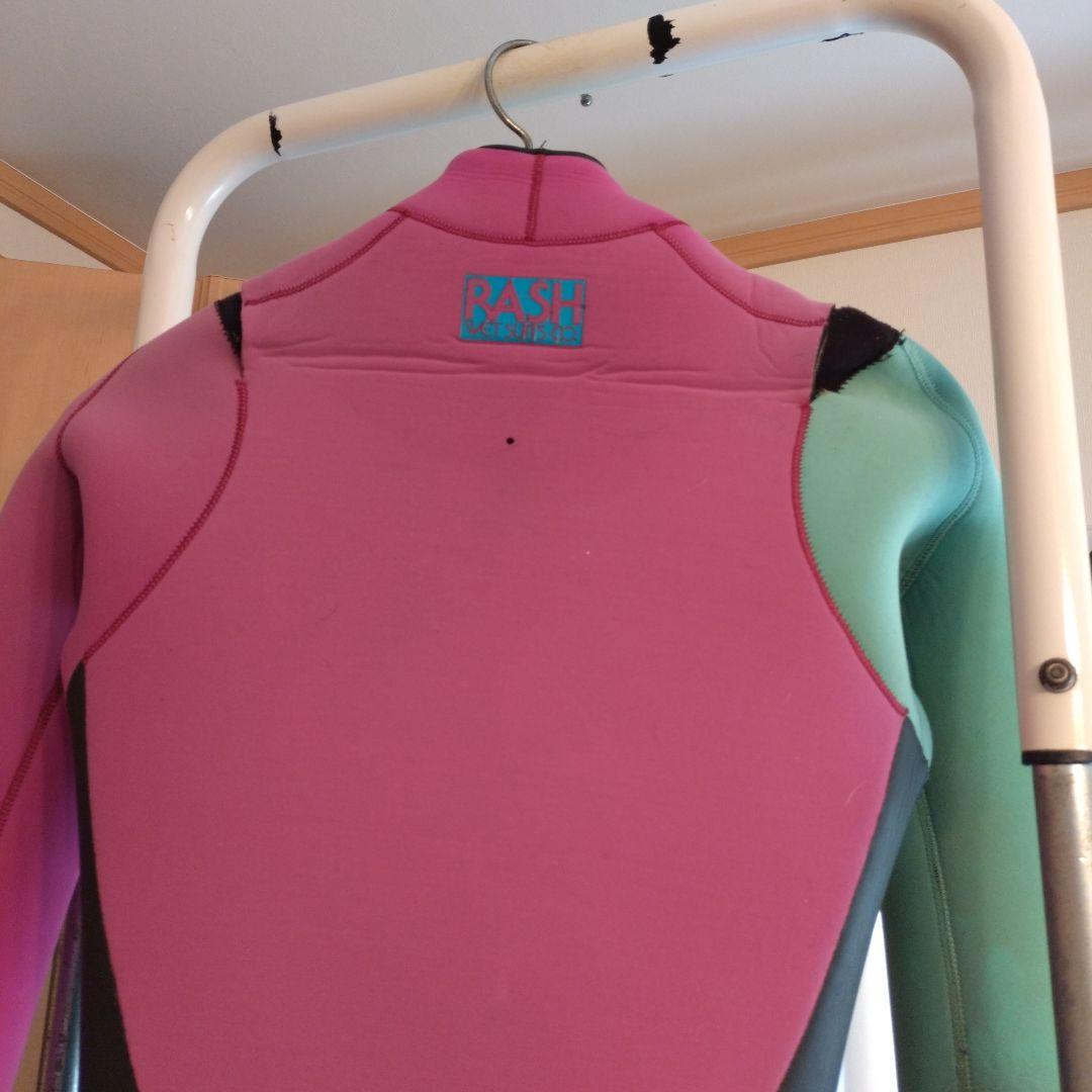 美品ＲＡＳＨウェットスーツ、レディース
