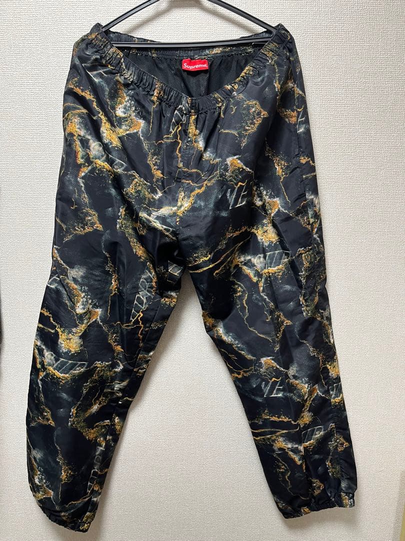 Supreme Marble セットアップ