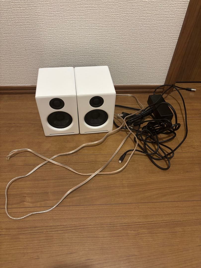 Audioengine A2+ホワイト
