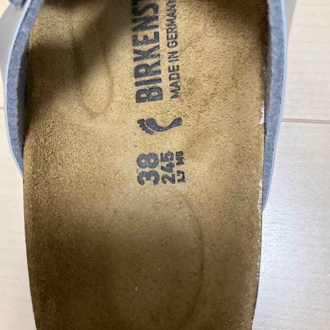 値下げ:BIRKENSTOCK シルバー サンダル 38