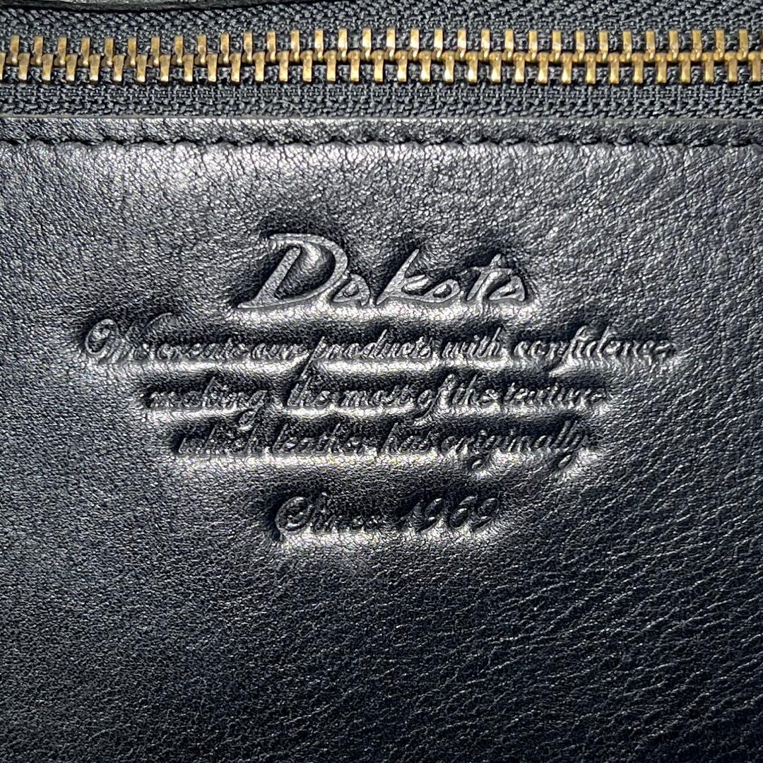 美品✨Dakota ダコタ 斜め掛けショルダーバッグ本革レザー黒ブラック肩掛け