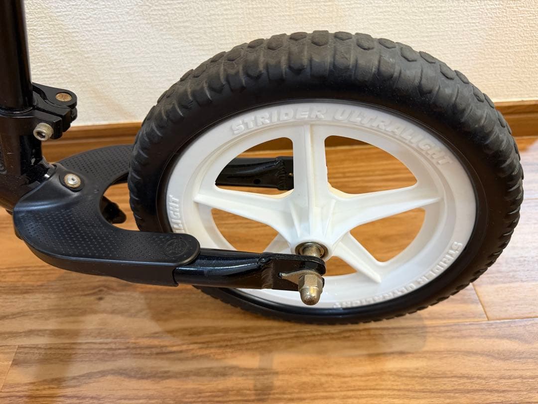 STRIDER PRO ストライダープロ ブラックバランスバイク アルミフレーム